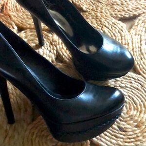 Carlos Santana black leather heels